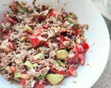 Avokádós tonhalas tortilla recept fázis 2 fotója