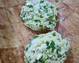 Une image de l'étape 2 de Mini galettes aux herbes (Aghrum lahwal).