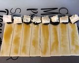 Une image de l'étape 4 de Feuilletés apéritifs pruneaux, miel et chèvre.