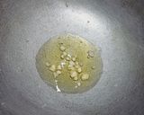 A picture of step 1 of Mushroom Stroganoff with hurb rice.