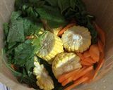 Foto langkah ke 1 dari resep Sayur Bayam Kuah Bening Jawa.