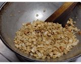 A picture of step 2 of Jowar flakes Chivda (snacks).