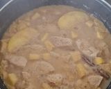 Foto del paso 3 de la receta: Medallones de pavo en salsa de nueces, manzana y canela