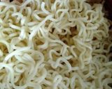Foto langkah ke 3 dari resep Mie goreng mercon.
