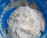 Foto del paso 2 de la receta: Buñuelos colombianos (queso y maizena)