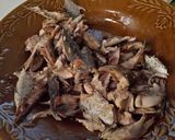Foto langkah ke 1 dari resep Oseng pindang ale lombok ijo.