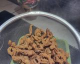 Foto langkah ke 5 dari resep 301. Kripik Usus Ayam.