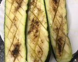 Foto del paso 1 de la receta 357. Calabacines rellenos con manzanas y huevos de codorniz (vegetariano)