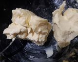 Foto del paso 4 de la receta: Medialunas en essen