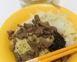 Foto langkah ke 4 dari resep Mie rebus toping daging.