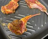 A picture of step 3 of Lamb sirloin chops.