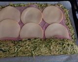 Foto del passaggio 3 della ricetta Spianata di zucchine prosciutto e provola