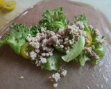 รูปขั้นตอนการทำที่ 4 ของ เมี่ยงก๋วยเตี๋ยวหมูสับ