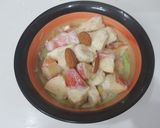 A picture of step 2 of Apple banana cream chaat.