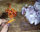 Foto langkah ke 1 dari resep Sambal Matah Rumahan.