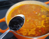 Foto del paso 3 de la receta: Sopa súper saludable con verduras, lentejas rojas y miso
