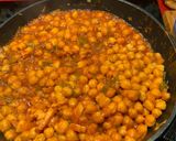 Foto del paso 5 de la receta: Garbanzos con huevos fritos
