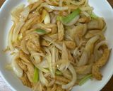 洋蔥炒甜不辣的食譜步驟5照片