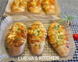 A picture of step 6 of Chicken & Cheese Buns:.