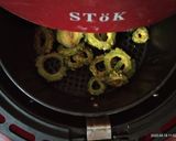 A picture of step 2 of Karela Chips in Air Fryer.