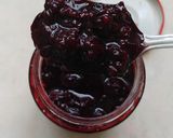A picture of step 5 of Blackberry baked cheesecake.