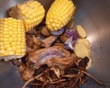 A picture of step 3 of Pork ribs soup.