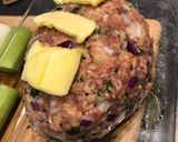 Une image de l'étape 2 de Pain de viande et poireau braisé.