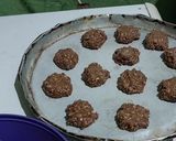 Foto del paso 2 de la receta: Galletitas de avena y chocolate