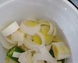 Foto del paso 1 de la receta: Arroz blanco con zanahoria y hojas de betabel