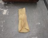 Foto langkah ke 4 dari resep Bolen pisang dan choco cheese roll.