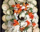 Foto del paso 2 de la receta: Alitas de pollo con verduras al horno