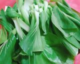 Hình bước làm 1 của món Cải thìa xốt nấm đông cô