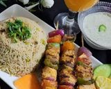 A picture of step 5 of Tikka boti with matar pulao.