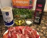 Foto del paso 1 de la receta Ensalada de Canónigos, Foie y jamón ibérico. Sin gluten