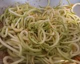 Foto del paso 2 de la receta: Ensalada con noodles de verdura
