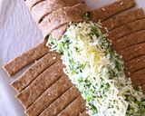 Foto del paso 6 de la receta: Trenza de harina integral rellena de brócoli y ricota