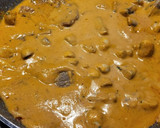 Foto del paso 15 de la receta: Ternera en salsa al aroma de las especias