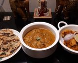 A picture of step 4 of Yummy soya chaap masala.
