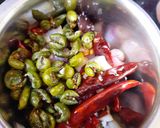 A picture of step 5 of Sundakkai (turkey berry) thogaiyal.