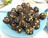 Foto langkah ke 2 dari resep solusi kue gagal bola bola cake coklat kacang/keju melted.