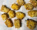 A picture of step 3 of Japanese Tuna Soumen Noodles Fry.