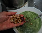 A picture of step 7 of Spinach and garlic-yogurt rolls.