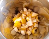 पेर लस्सी (pear lassi recipe in marathi) रेसिपी स्टेप 1 फोटो 