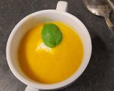 A picture of step 9 of Warming daikon and carrot soup.