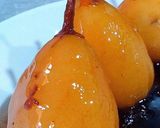 Foto del paso 9 de la receta: Peras confitadas en salsa de frutos rojos y agua de azahar