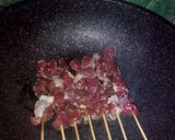 Foto langkah ke 5 dari resep Sate Sapi Empuk.