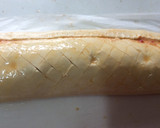 Foto del paso 2 de la receta: Rulo de hojaldre relleno🍅🧀