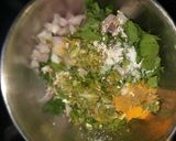 A picture of step 1 of Spinach Pakoda.