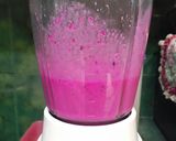 Foto langkah ke 1 dari resep Dragon Fruit and Yakult.