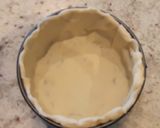 Foto del paso 3 de la receta Quiche de gambas, puerros y calabacín